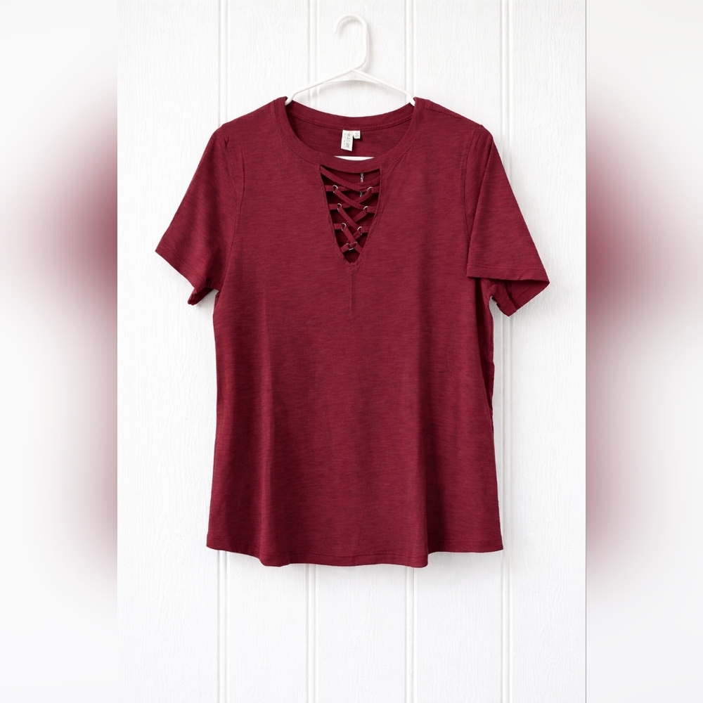Hayden Los Angeles Burgundy Lace-Up Short Sleeve Top | Size L | 100% Cotton